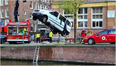 Fence detection in Amsterdam: transparent object segmentation in urban context